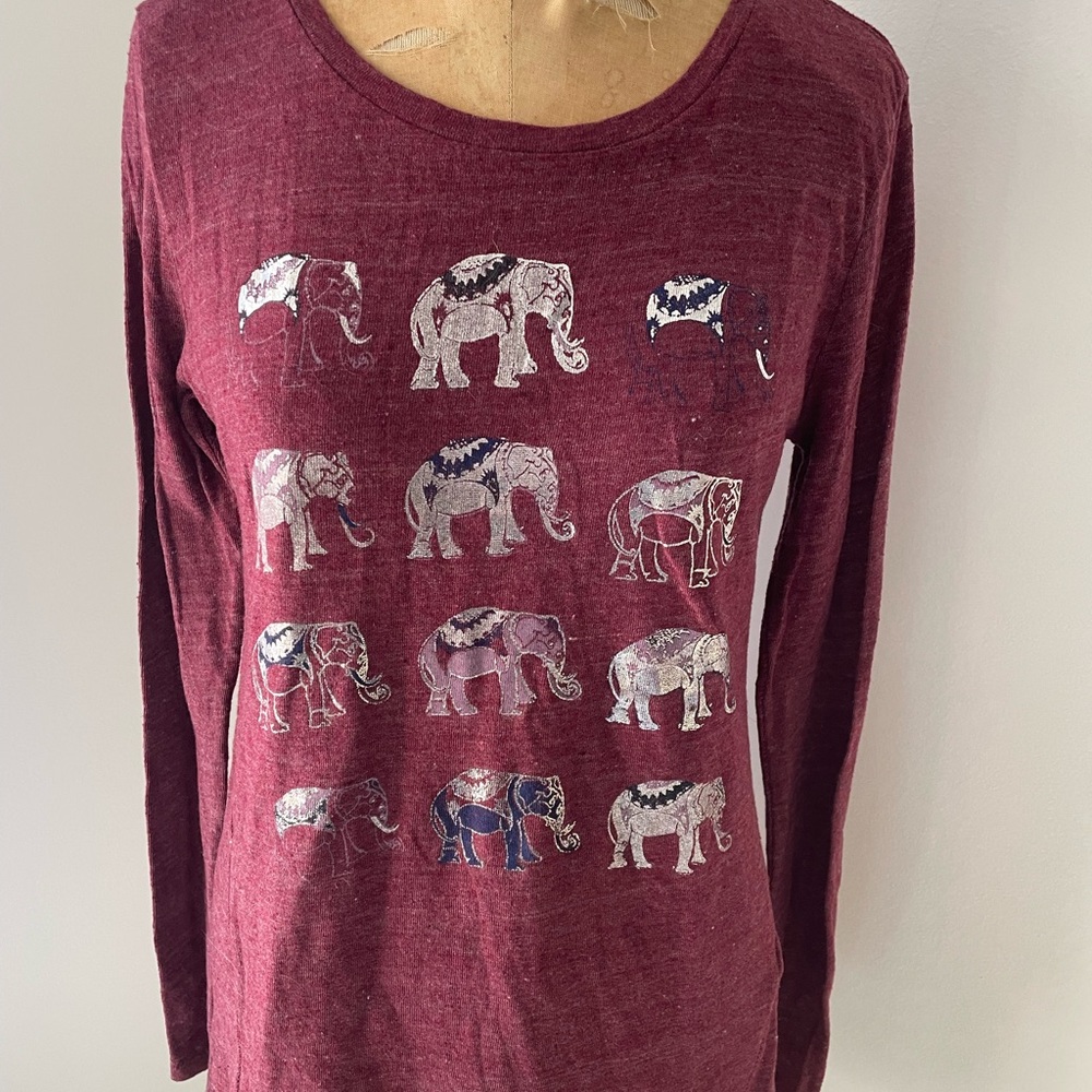 BNWT Lucky Brand Lucky Lotus tee elephants yoga S - Picture 2 of 8